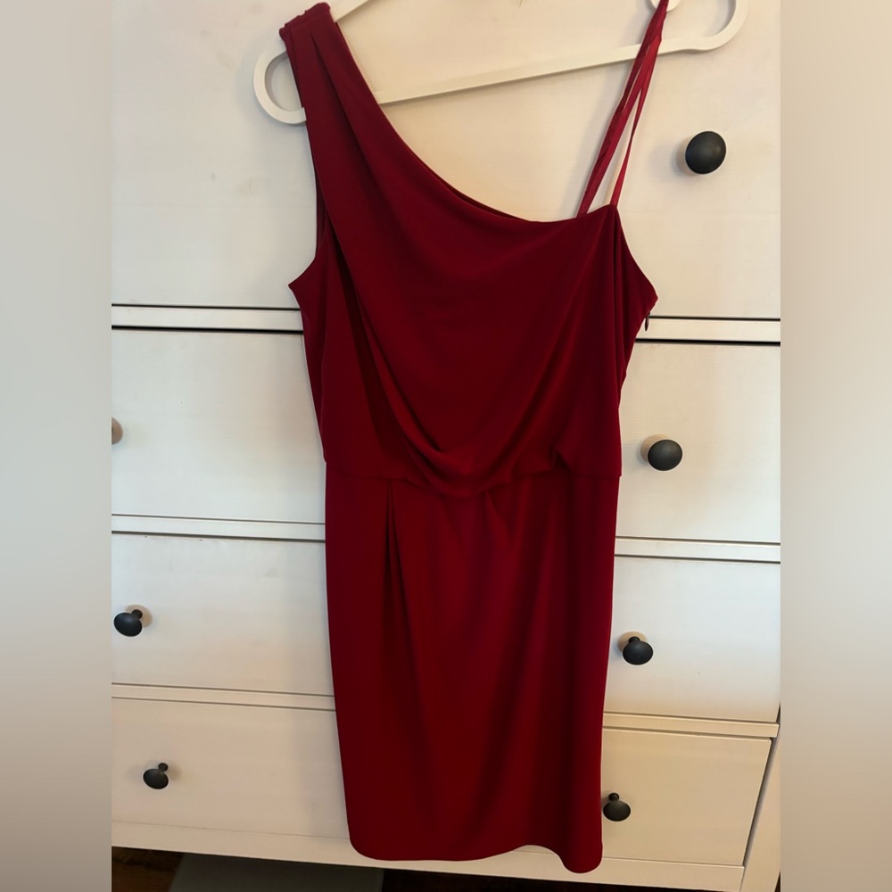 Adrianna Papell Women’s Red Dress Drape Front One Shoulder Cocktail Dress- 4